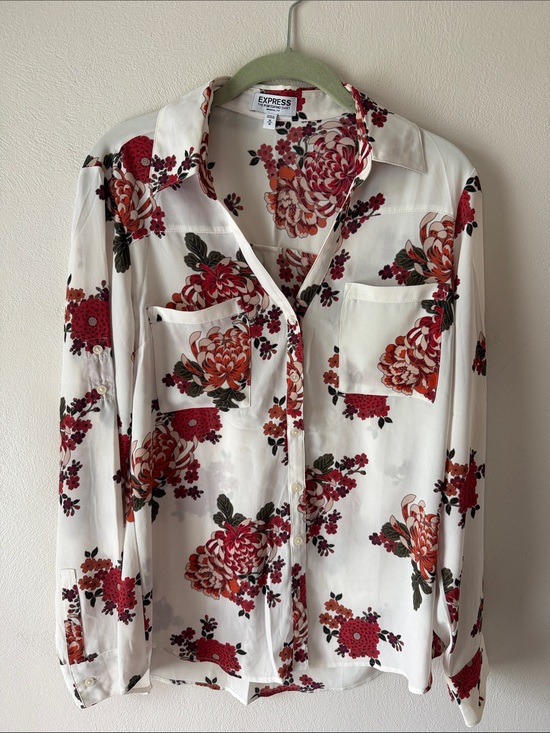 Express Tops - Express Cream Floral Button-Front Shirt with Red & Orange Blooms